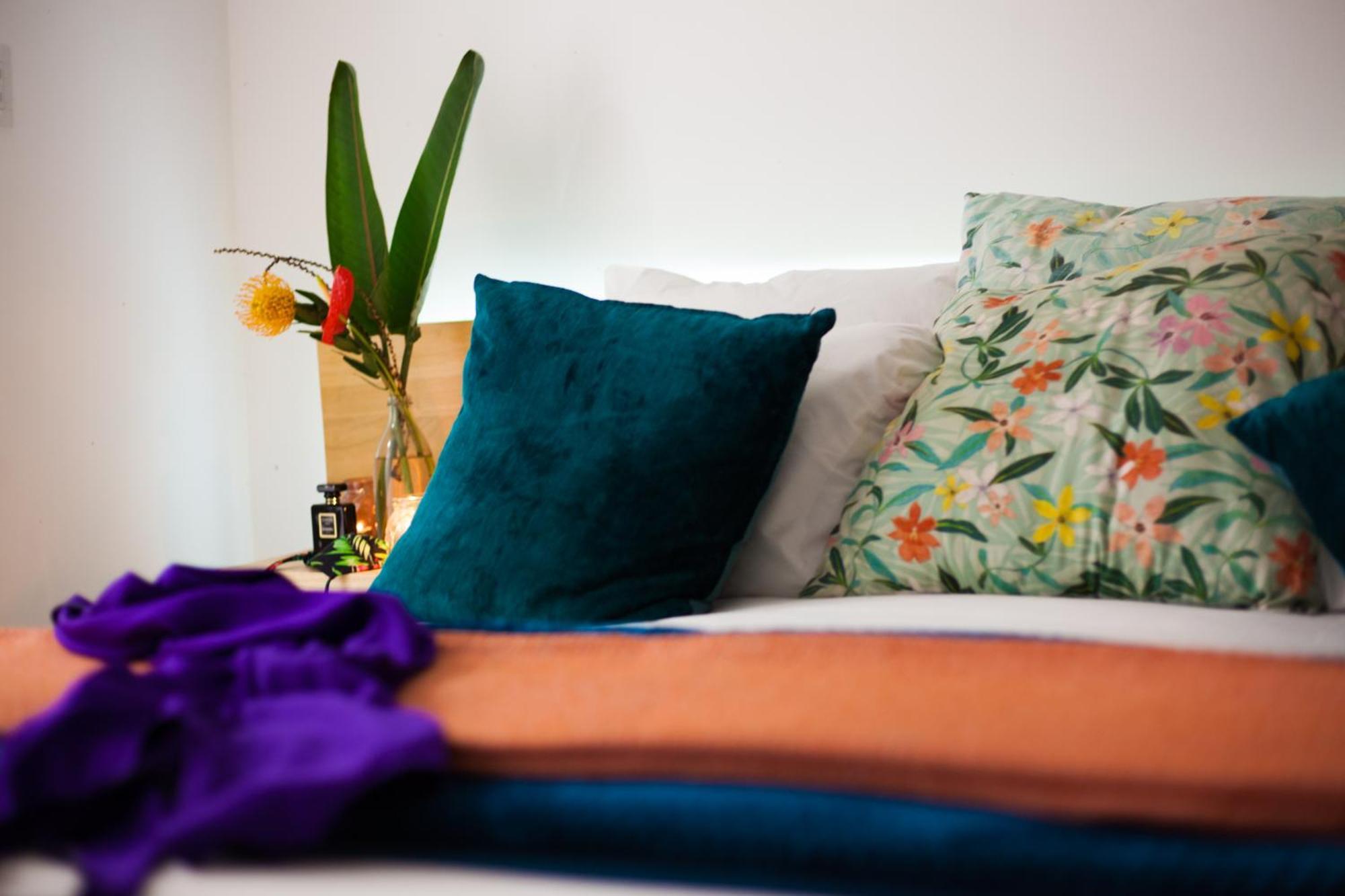 Mister C Bed & Breakfast Hartbeespoort Ngoại thất bức ảnh