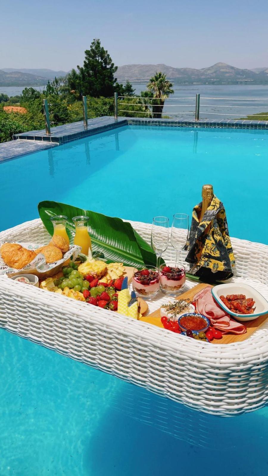 Mister C Bed & Breakfast Hartbeespoort Ngoại thất bức ảnh